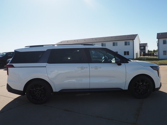 2026 Kia Carnival SX Prestige photo 4