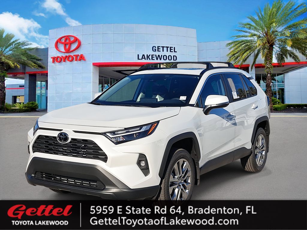 2025 Toyota RAV4 XLE Premium's photo