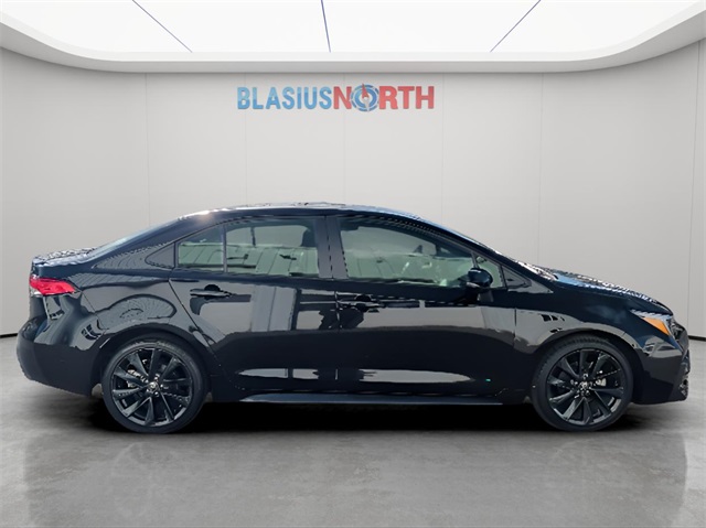 2024 Toyota Corolla SE photo 2