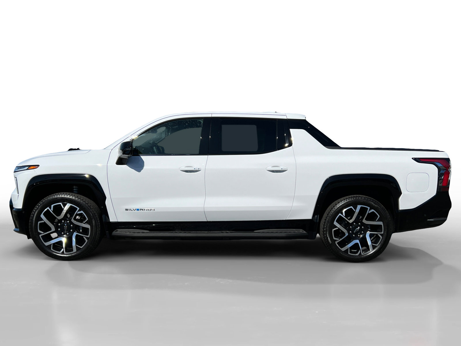 2024 Chevrolet Silverado EV RST photo 2