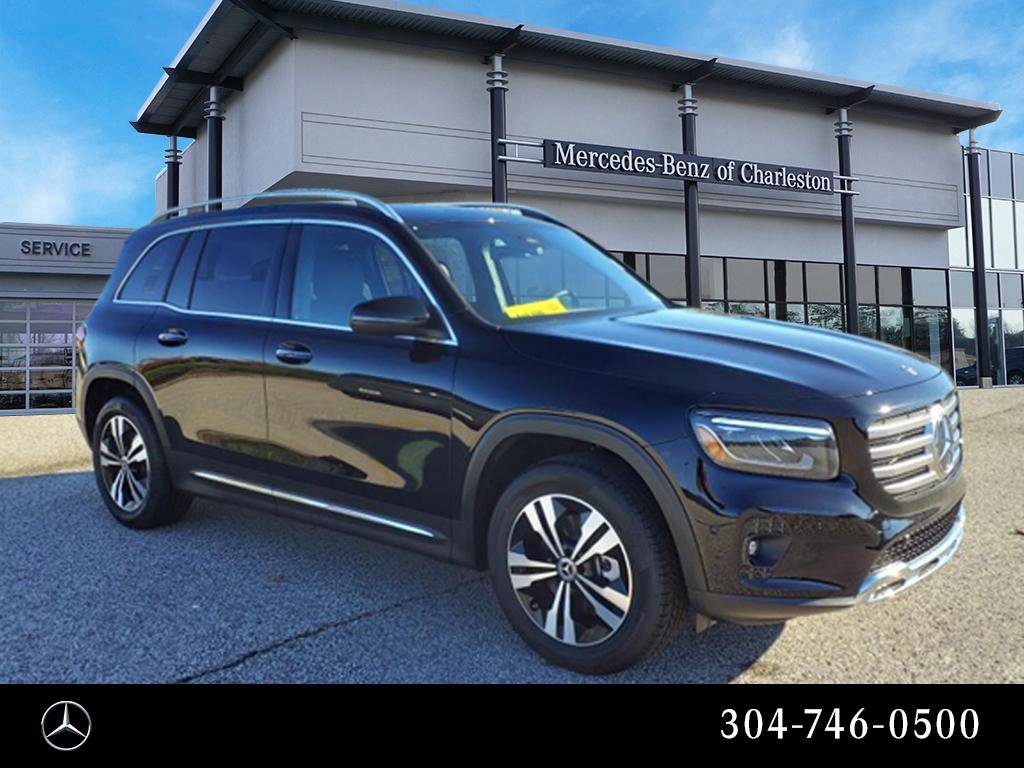 2025 Mercedes-Benz GLB Base's photo