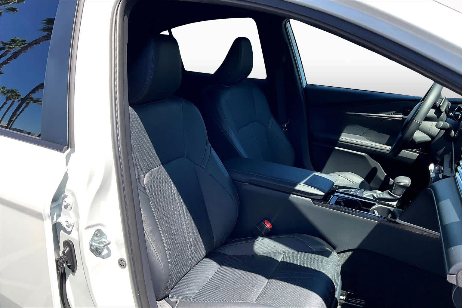 2025 Toyota Camry XSE photo 8