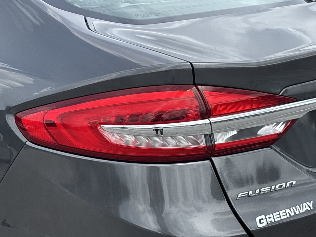 2018 Ford Fusion Hybrid S photo 25
