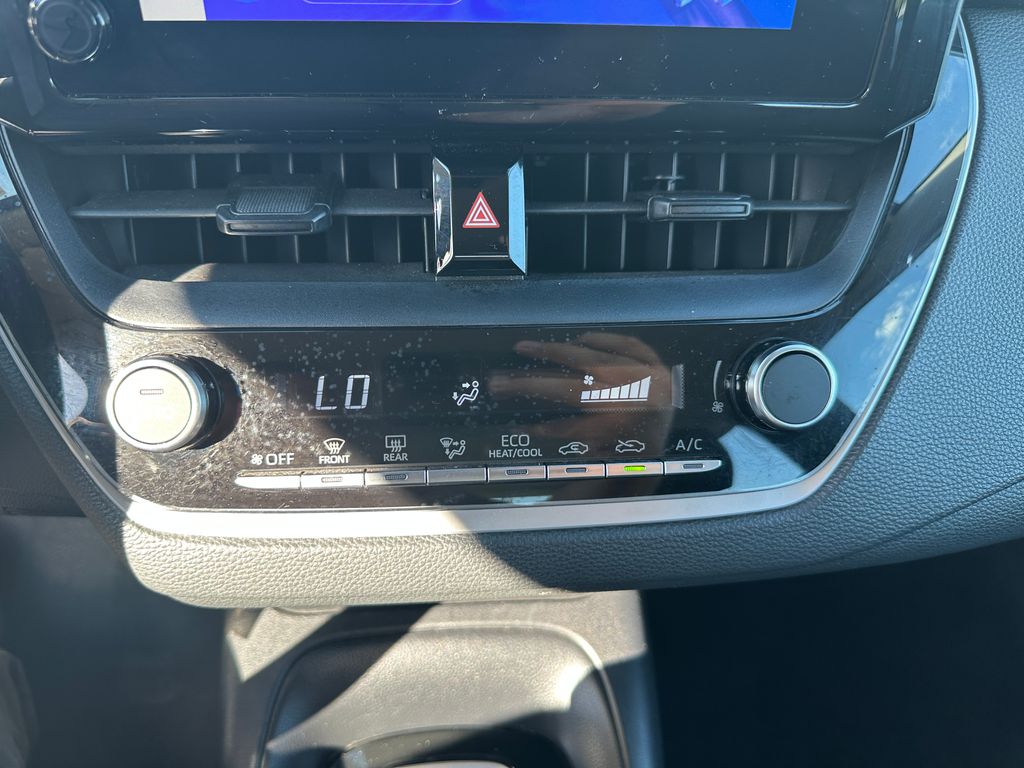2023 Toyota Corolla LE photo 15