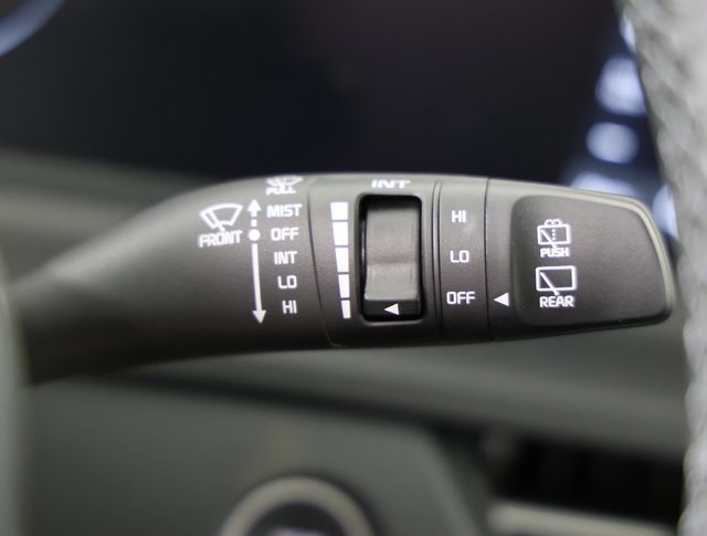 2025 Kia Seltos EX photo 19