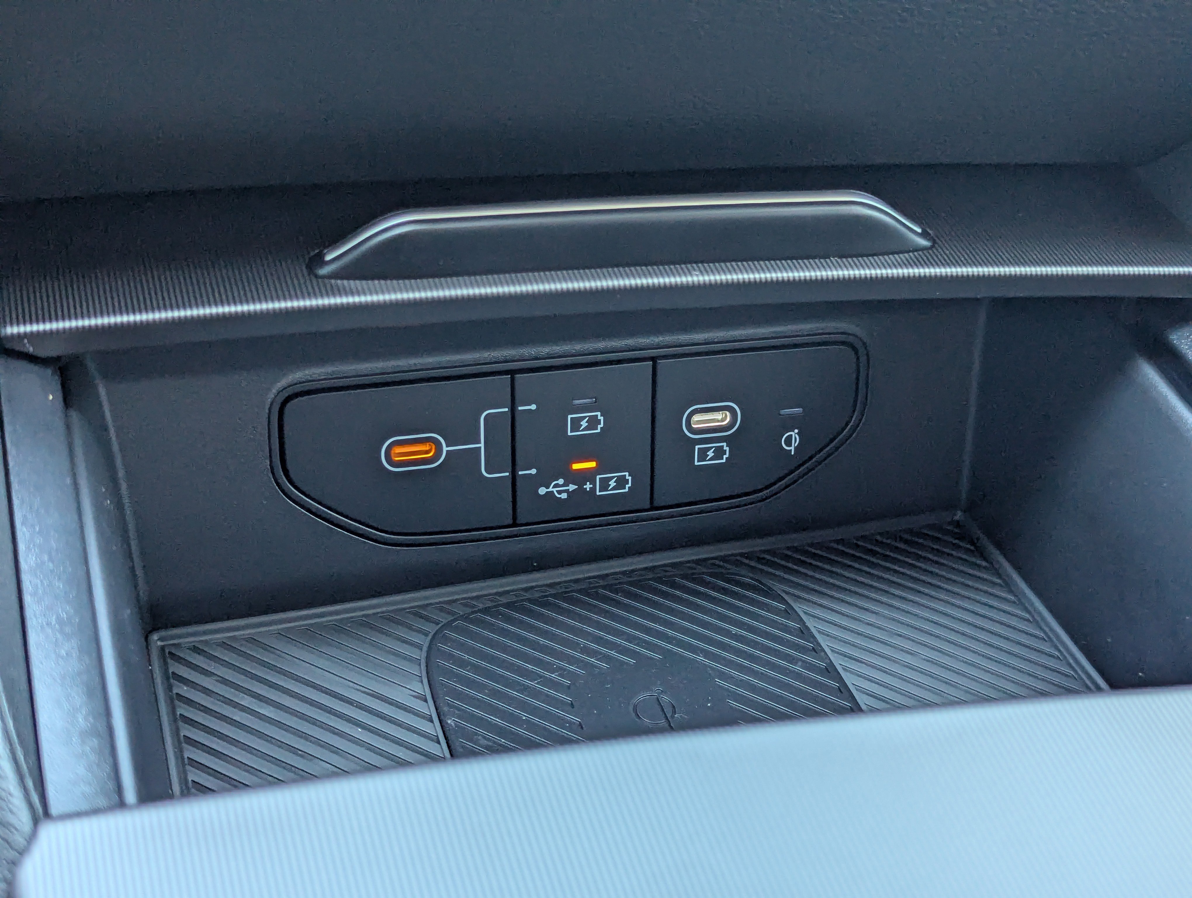2026 Kia Sportage Hybrid EX photo 4