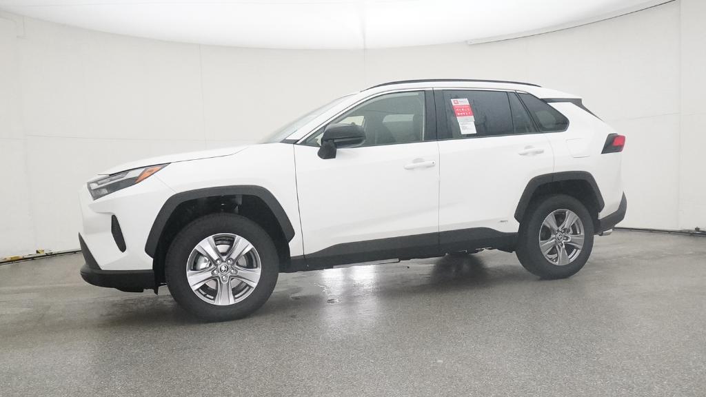 2025 Toyota RAV4 Hybrid LE photo 8
