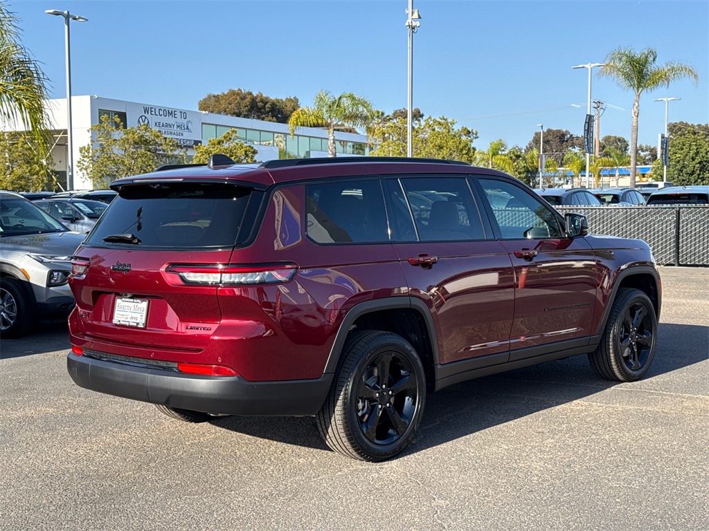 2025 Jeep Grand Cherokee Limited photo 10
