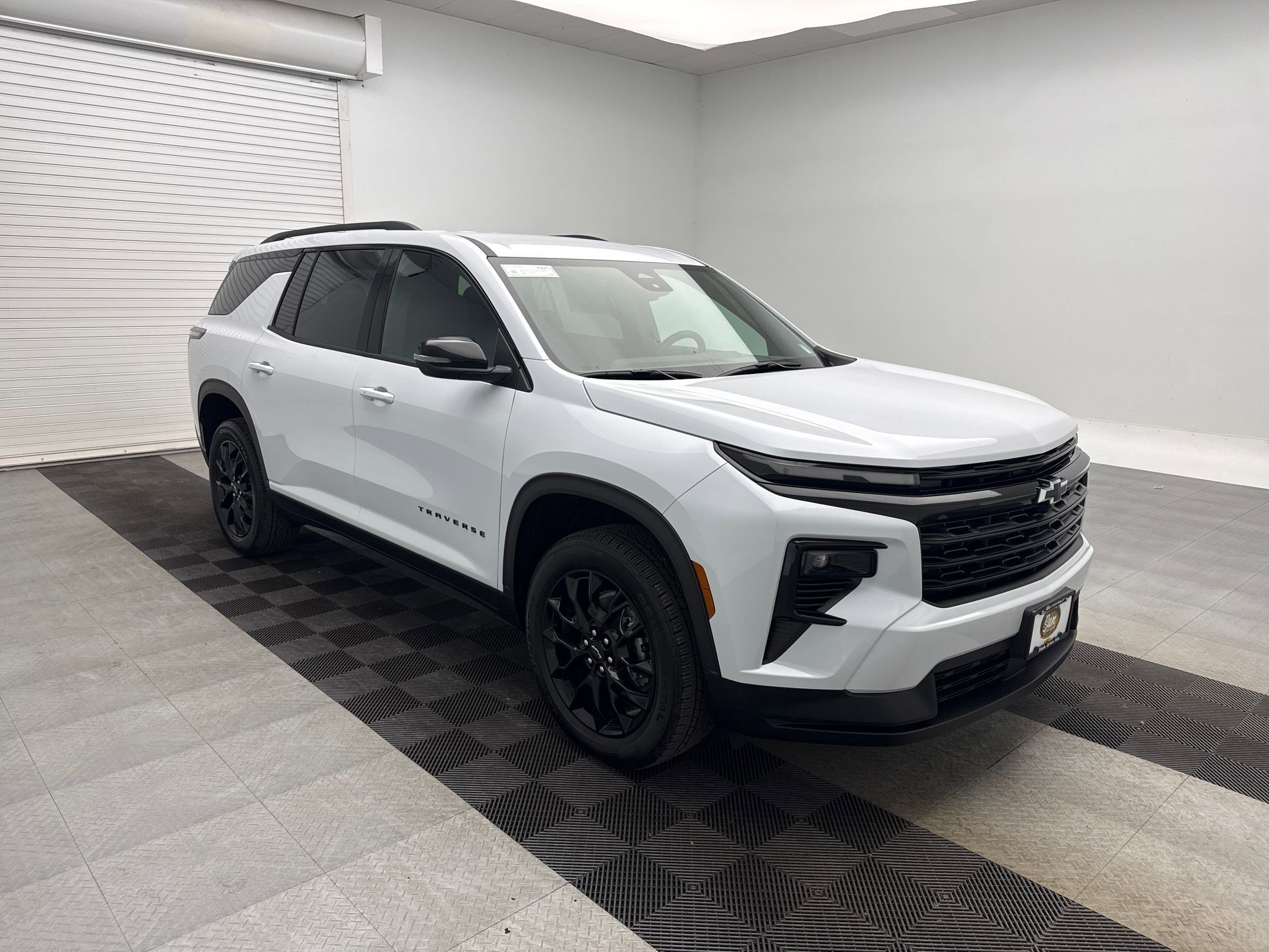 2026 Chevrolet Traverse photo 6