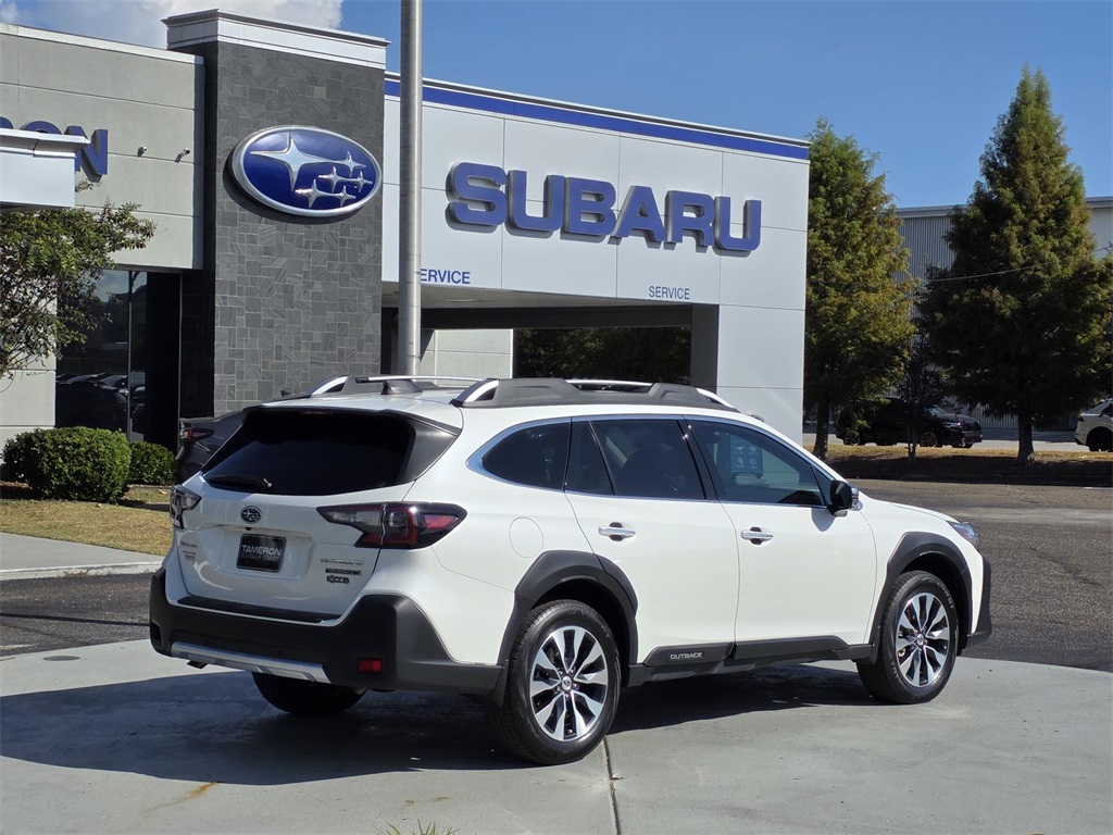 2023 Subaru Outback Touring XT photo 5