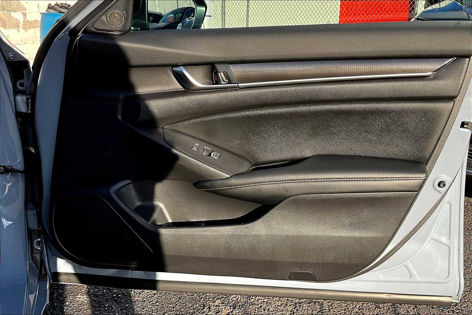 2022 Honda Accord Sport photo 22