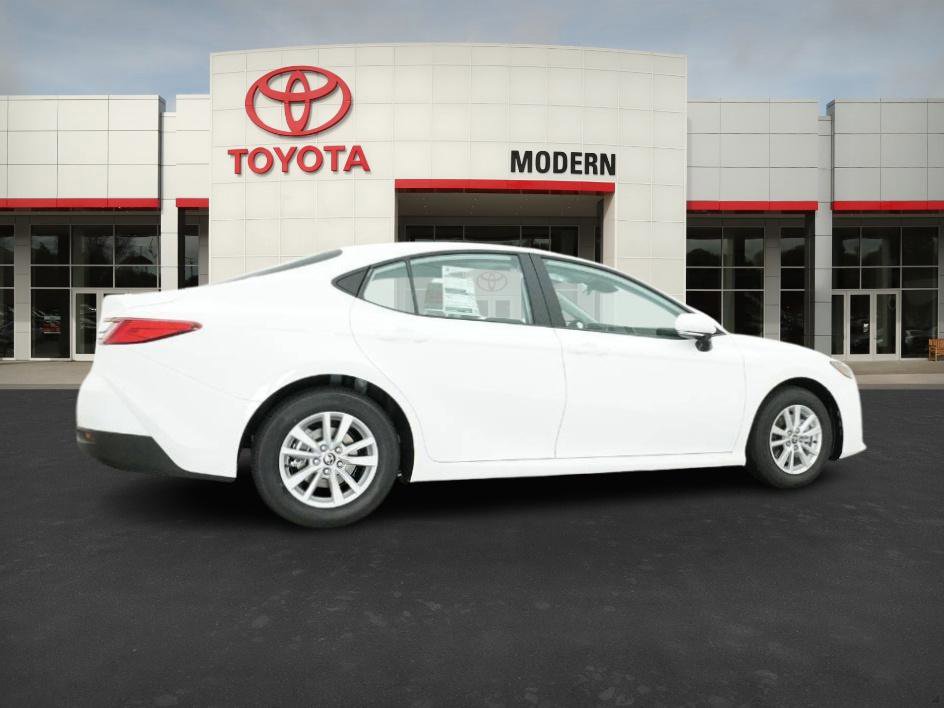2025 Toyota Camry LE photo 23