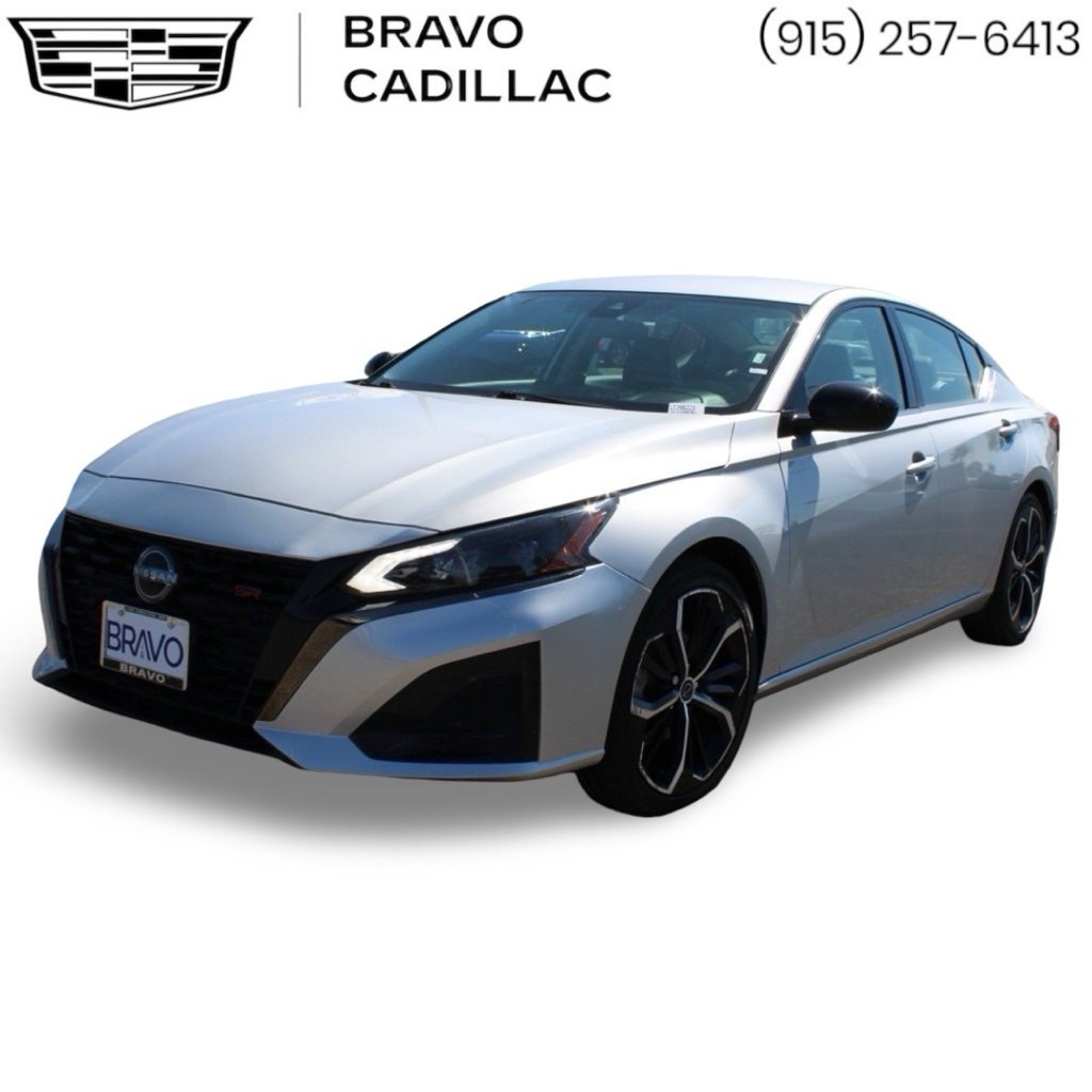 2023 Nissan Altima SR