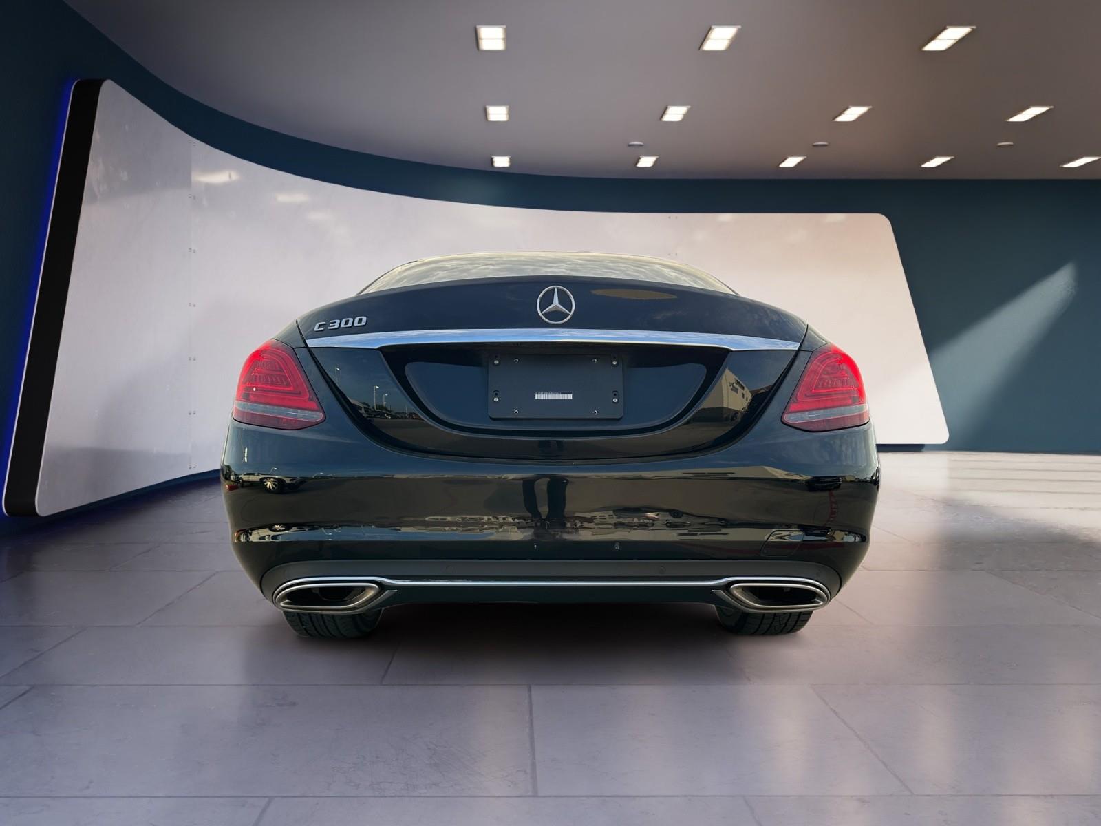 2021 Mercedes Benz C 300 photo 4