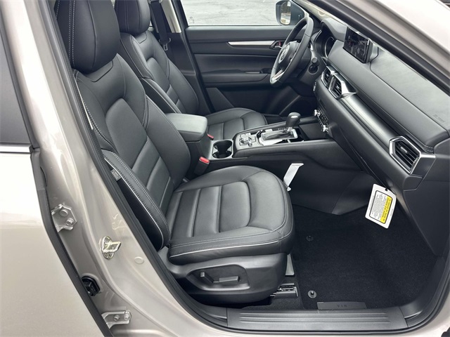 2025 Mazda CX-5 2.5 S Preferred photo 16