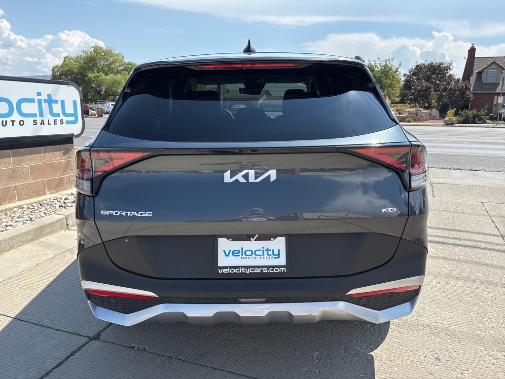 2024 Kia Sportage LX photo 5