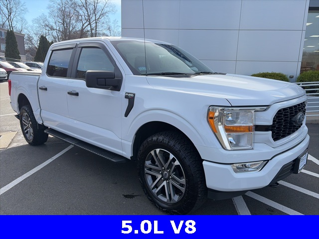 2021 Ford F-150 XL's photo