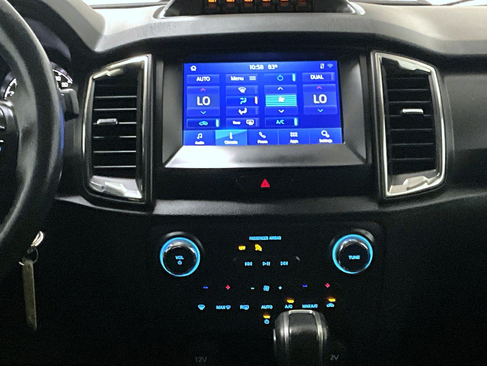 2022 Ford Ranger XLT photo 13