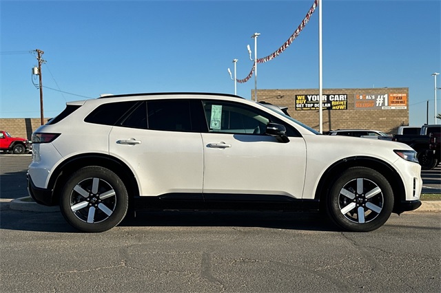 2024 Honda Prologue Touring photo 2