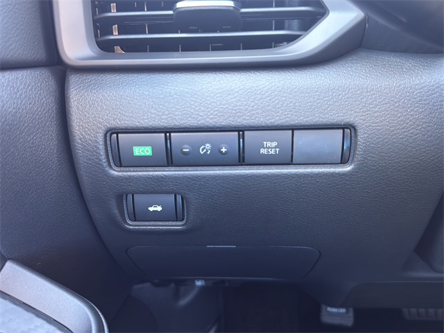 2025 Nissan Sentra S photo 25