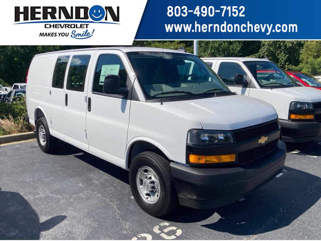 2025 Chevrolet Express Cargo Work Van's photo