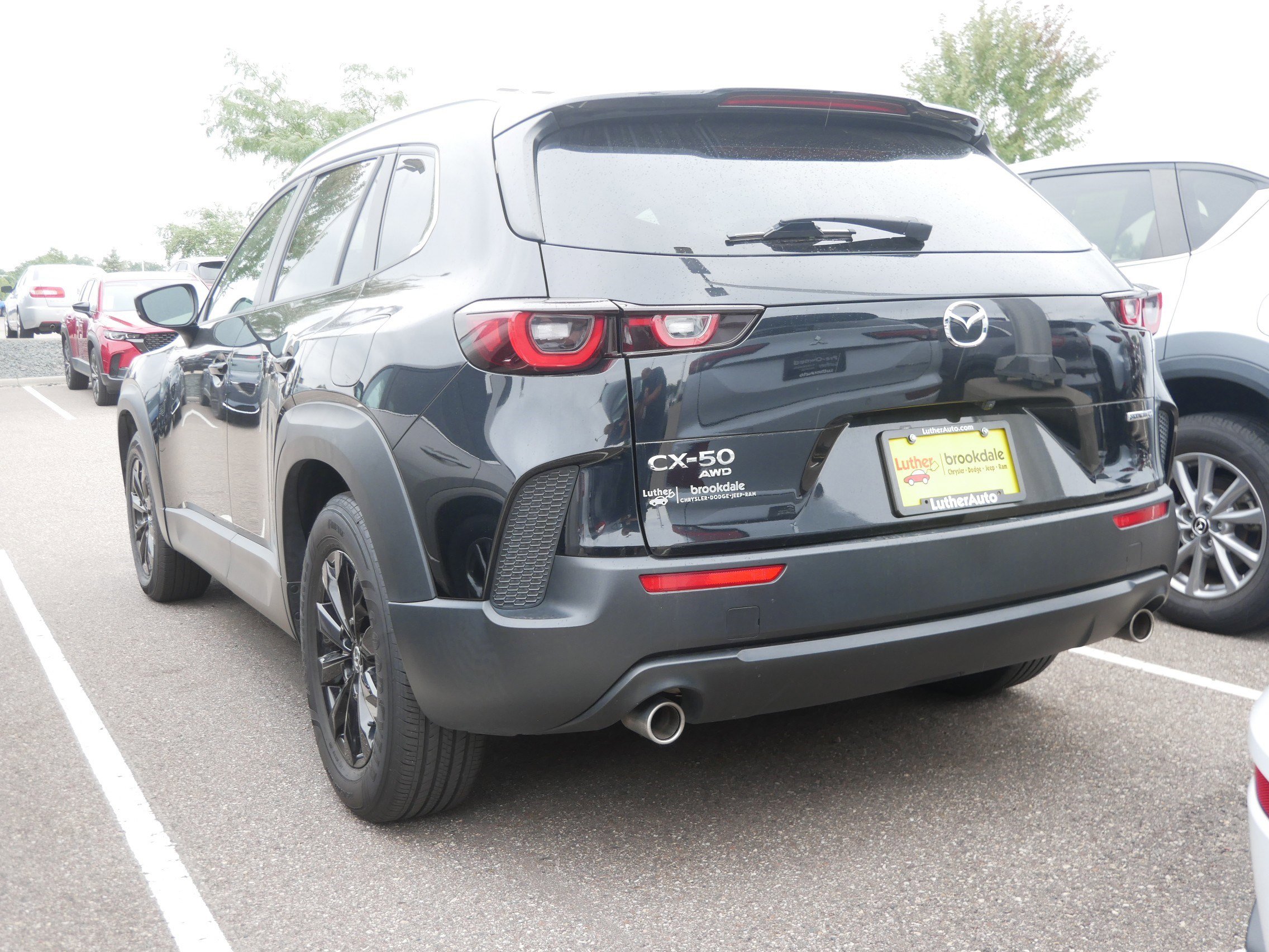 2024 Mazda CX-50 2.5 S Preferred photo 4
