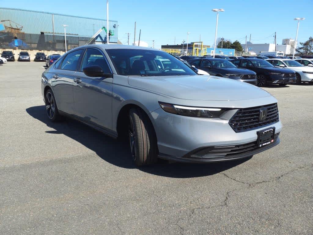 2025 Honda Accord Sport photo 2