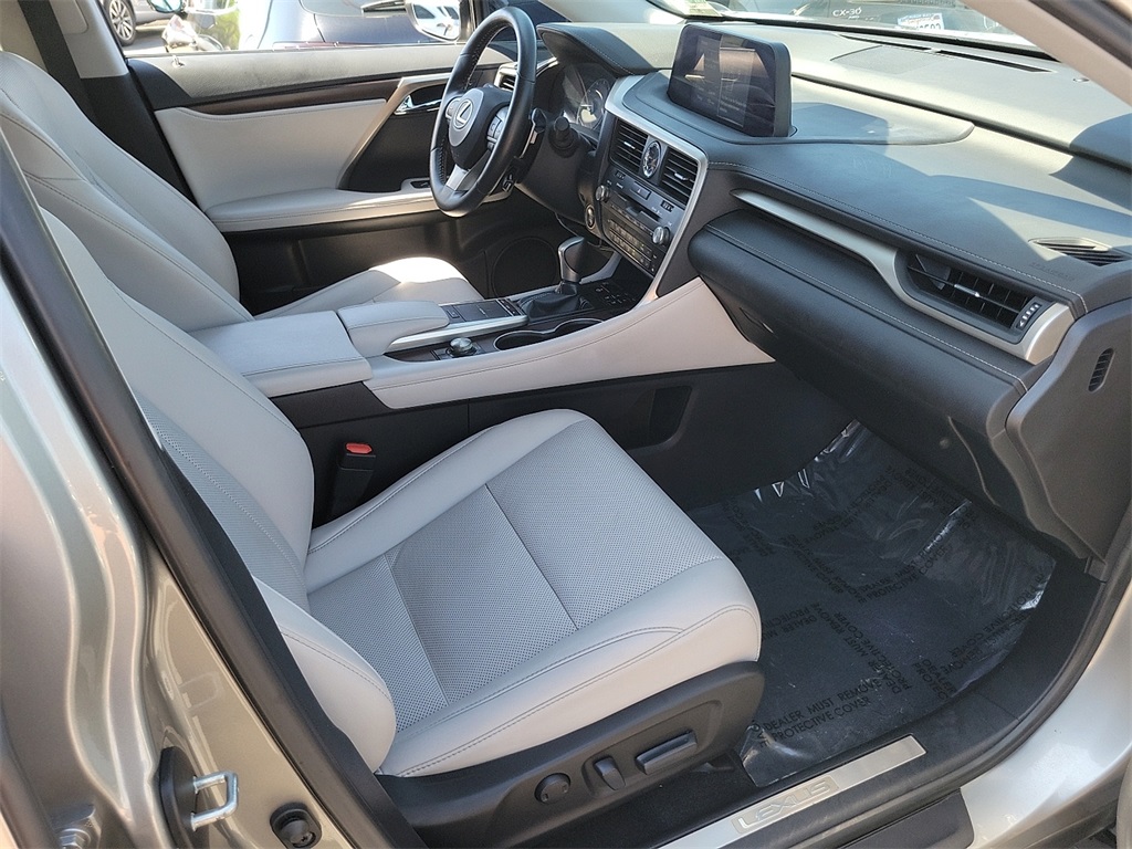 2022 Lexus RX Premium photo 16