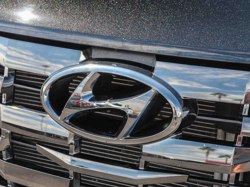 2023 Hyundai Santa Cruz Night photo 4