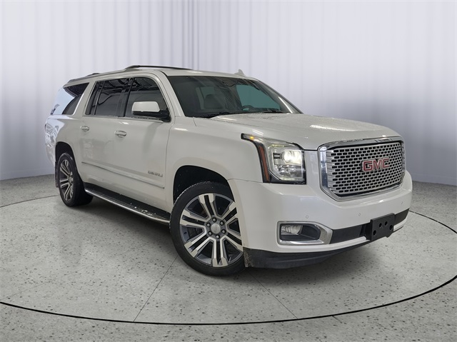 2017 GMC Yukon XL Denali's photo