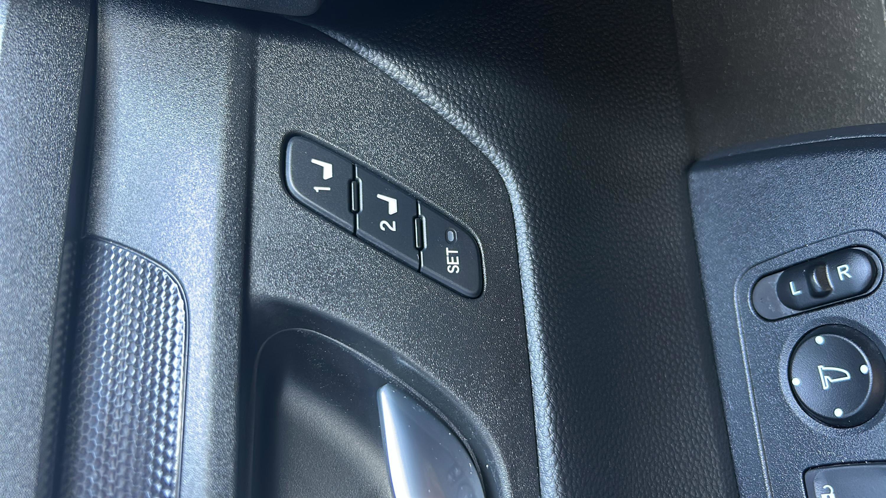 2024 Honda CR-V Hybrid Sport-L photo 18