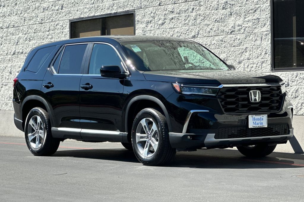 2025 Honda Pilot EX-L photo 2