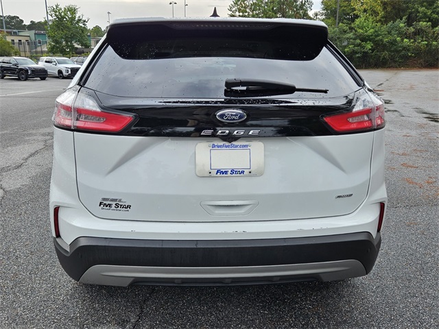 2022 Ford Edge SEL photo 10