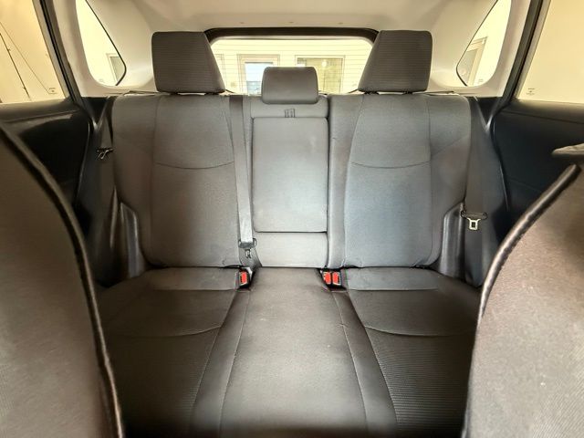 2019 Toyota RAV4 LE photo 28