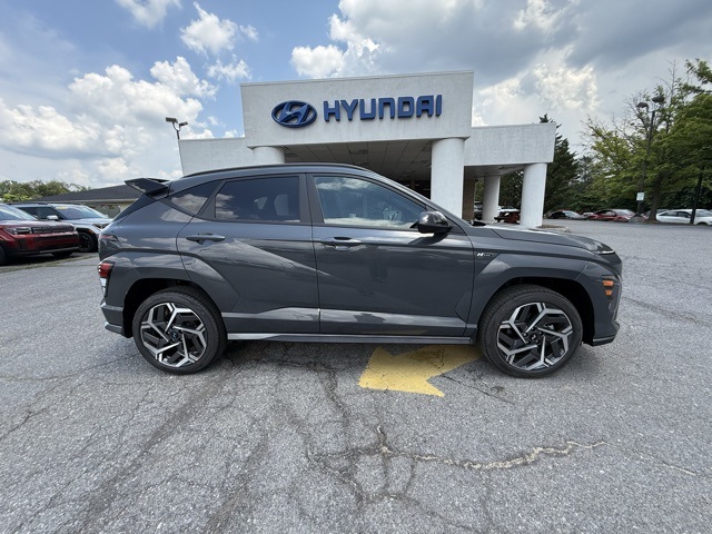 2025 Hyundai Kona N Line photo 2