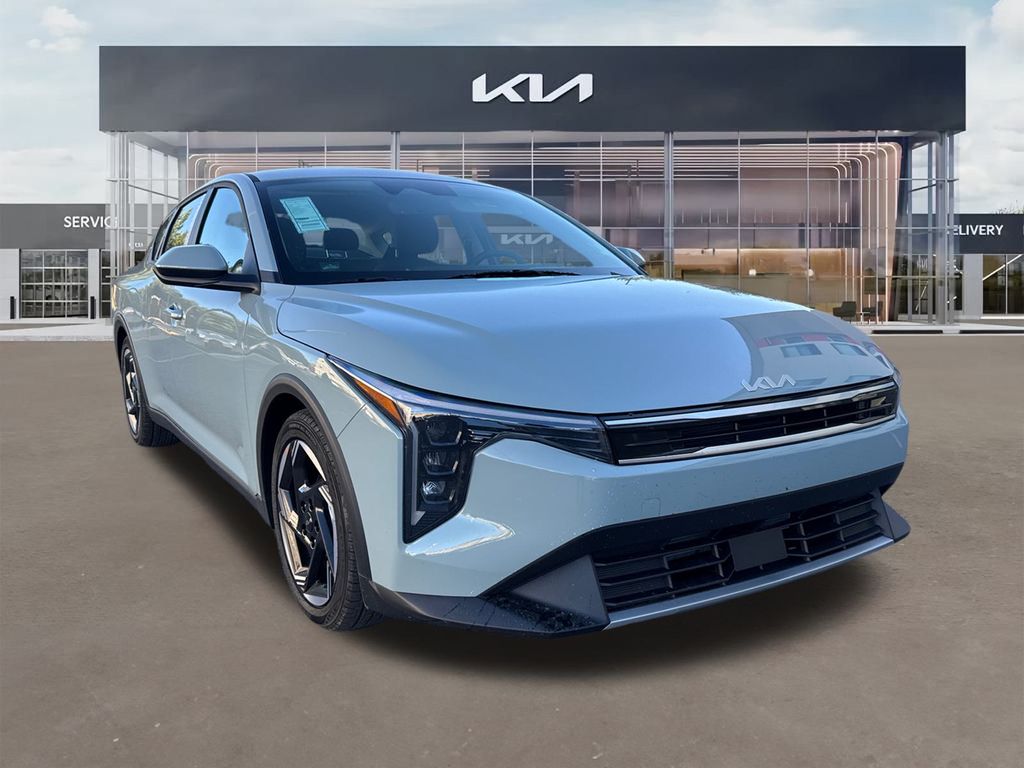 2025 Kia K4 EX's photo