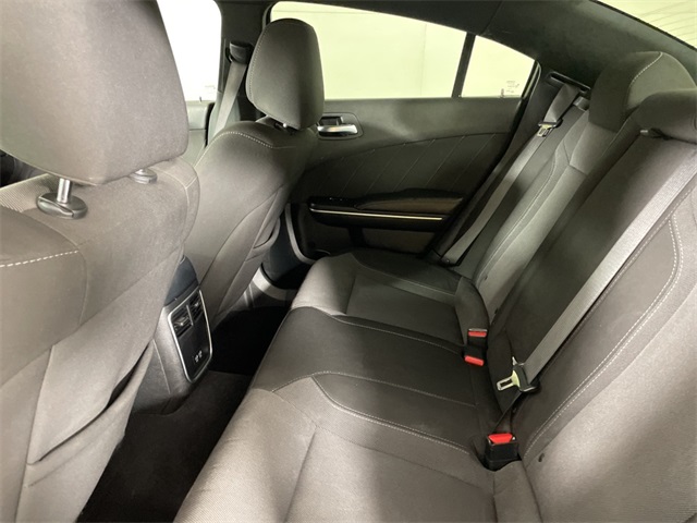 2022 Dodge Charger SXT photo 33