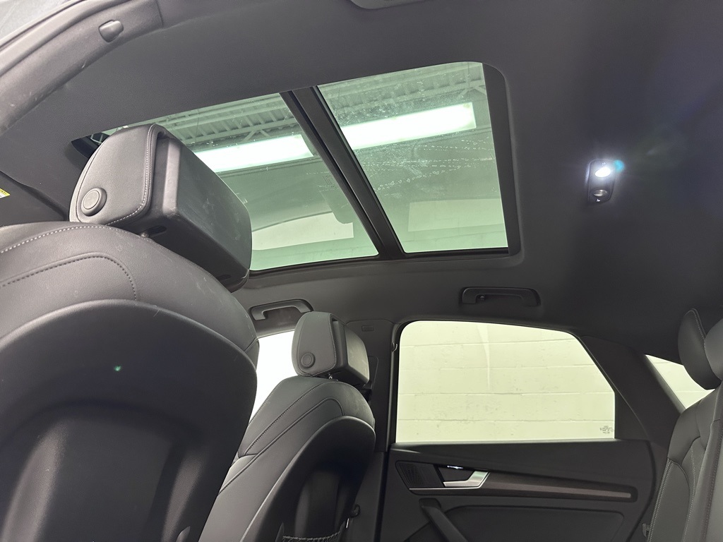 2023 Audi Q5 S line Premium Plus photo 37