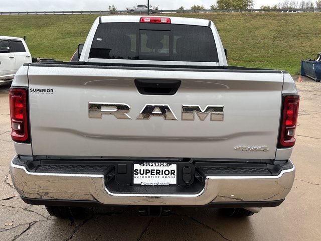 2026 Ram 2500 Tradesman photo 4