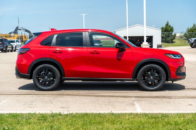 2026 Honda HR-V Sport photo 8