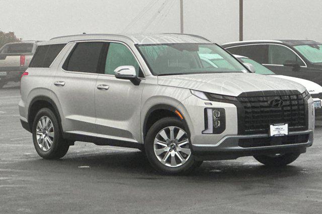 2025 Hyundai Palisade SEL photo 2
