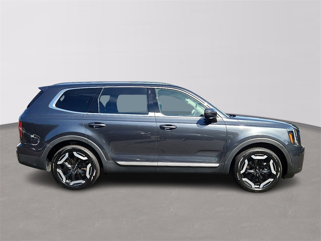 2024 Kia Telluride EX photo 7