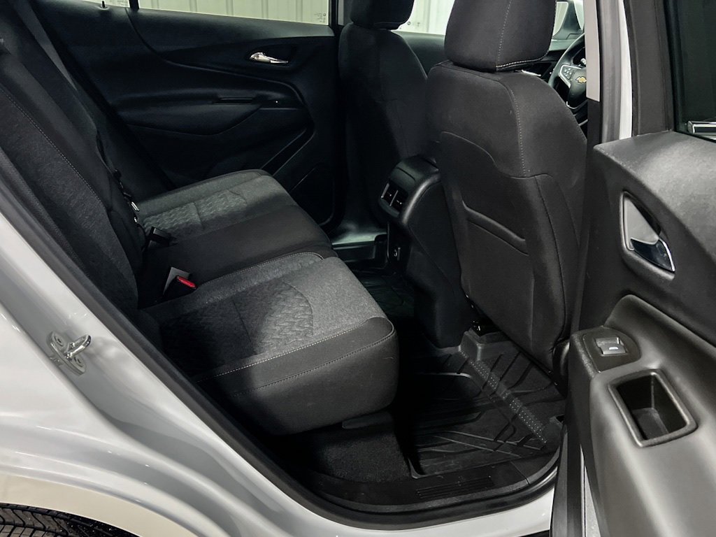 2023 Chevrolet Equinox LT photo 9