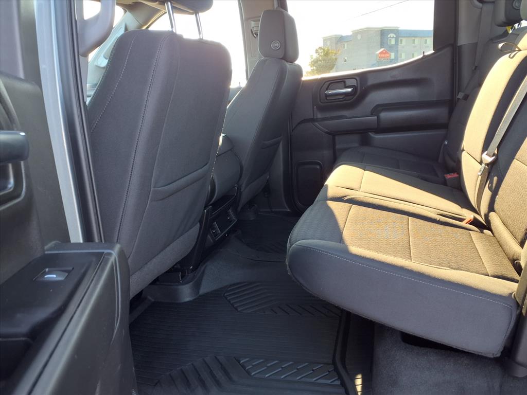 2023 Chevrolet Silverado 1500 Custom Trail Boss photo 4