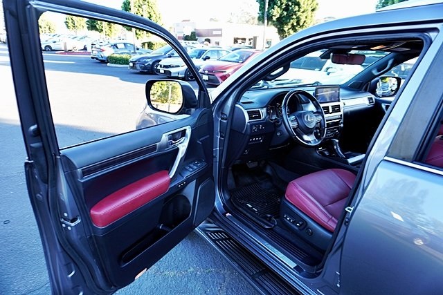 Used 2023 Gray Lexus 460 image 42