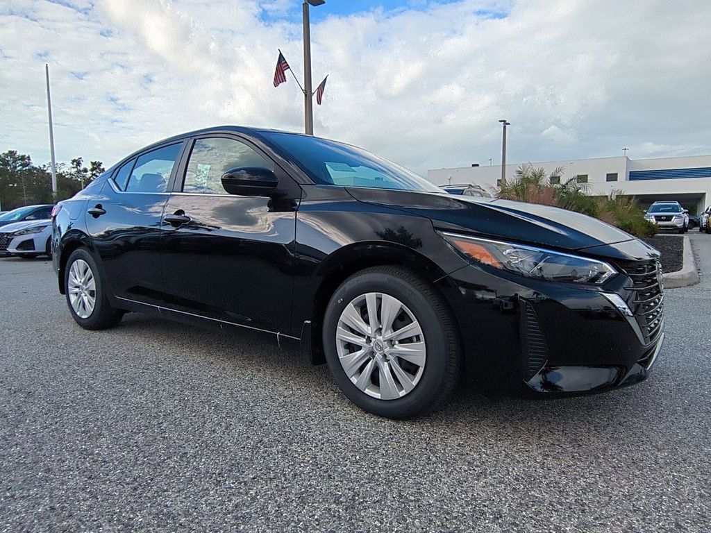 2025 Nissan Sentra S photo 2