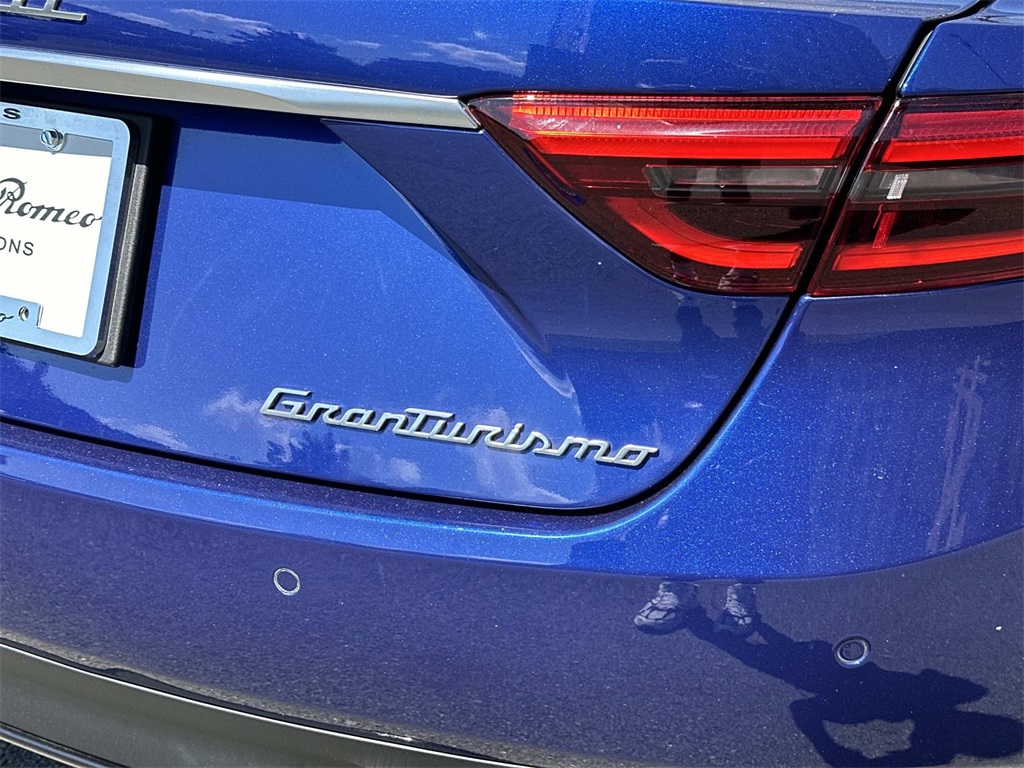 2024 Maserati Granturismo Modena photo 11