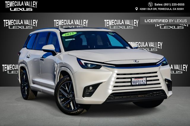 2025 Lexus TX Premium's photo