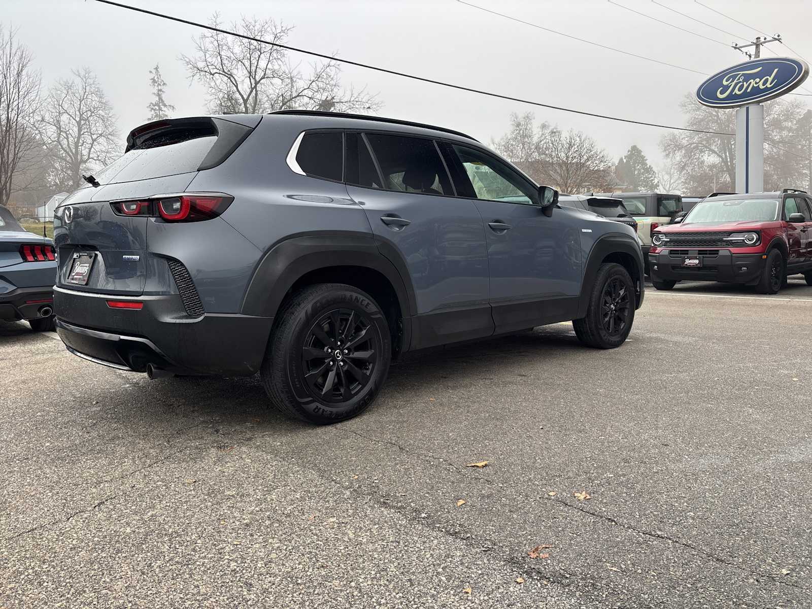 2025 Mazda CX-50 Premium photo 3