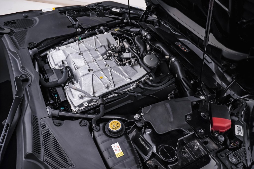 2017 Jaguar F-TYPE SVR photo 26